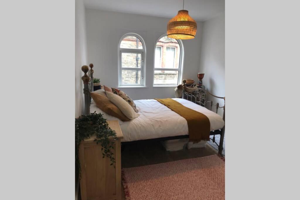 Beautiful 2 Bed Flat In The Heart Of Lynton Devon Apartment Exterior foto