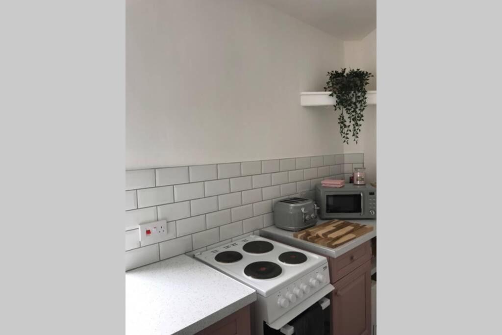 Beautiful 2 Bed Flat In The Heart Of Lynton Devon Apartment Exterior foto